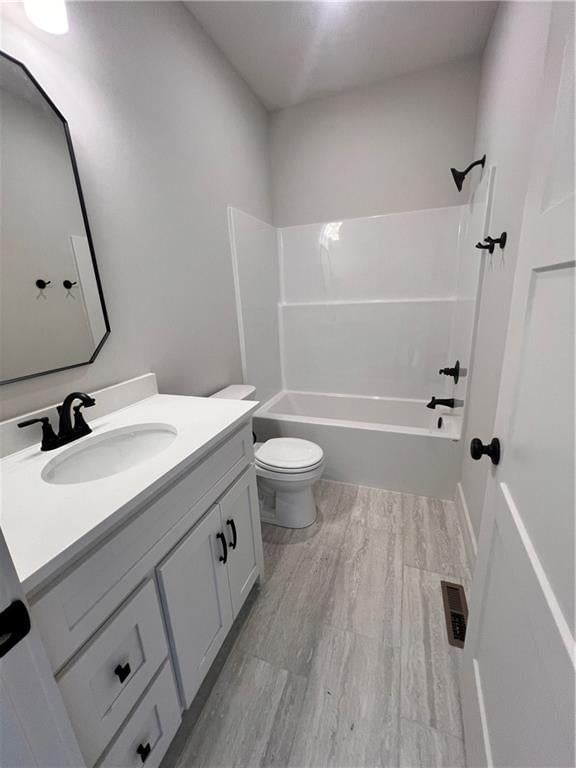 16268 Baxter Street — photo 56