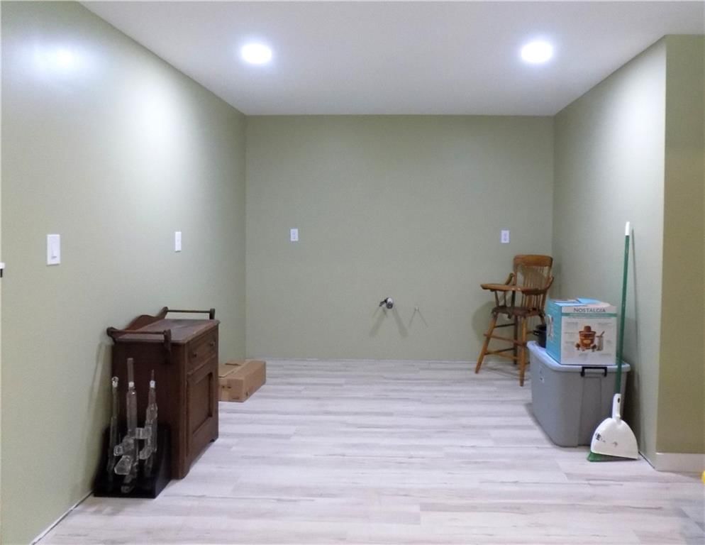211 Hillside Drive — photo 21