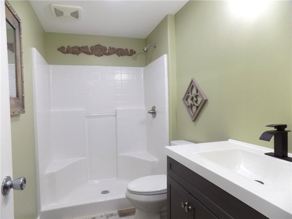 211 Hillside Drive — photo 24
