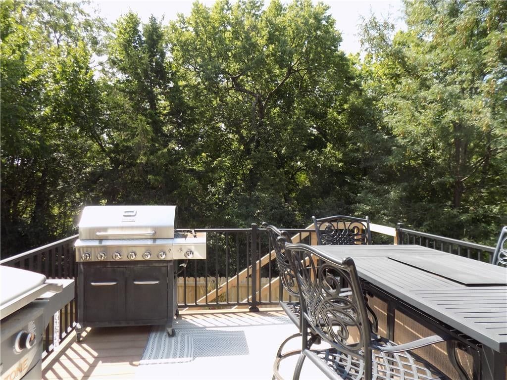 211 Hillside Drive — photo 28