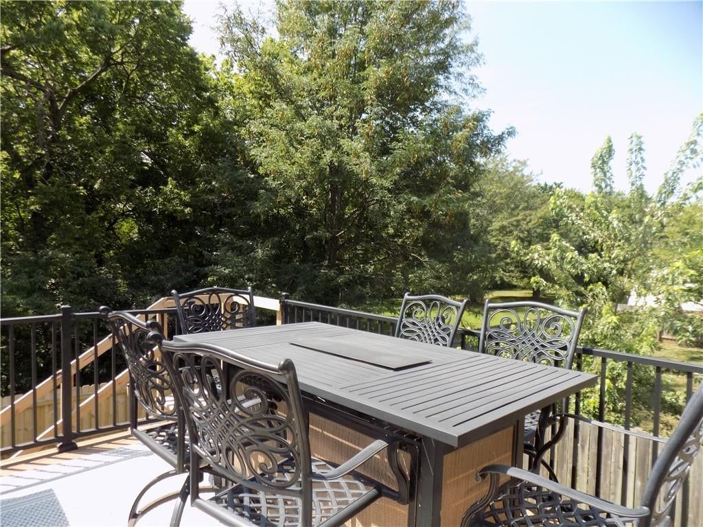211 Hillside Drive — photo 29
