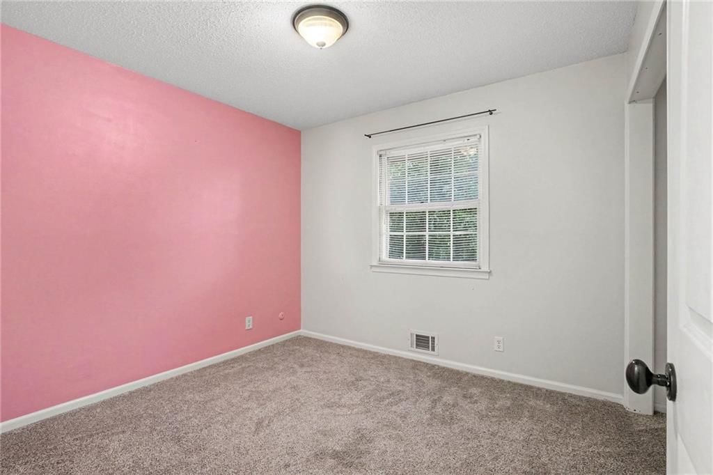 10610 Bellefontaine Avenue — photo 10