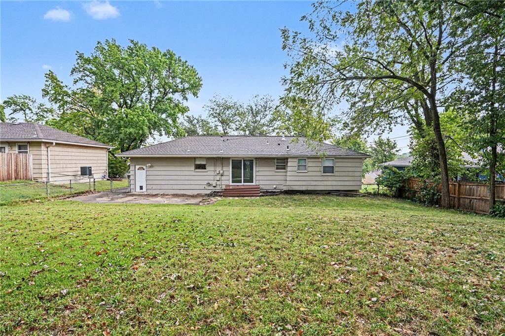 10610 Bellefontaine Avenue — photo 23
