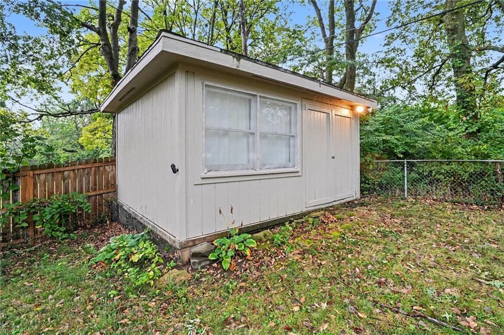 10610 Bellefontaine Avenue — photo 24