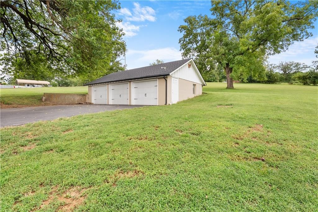 7145 Gibbs Road — photo 26