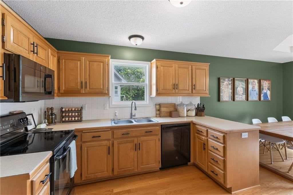 11804 N Lydia Avenue — photo 11