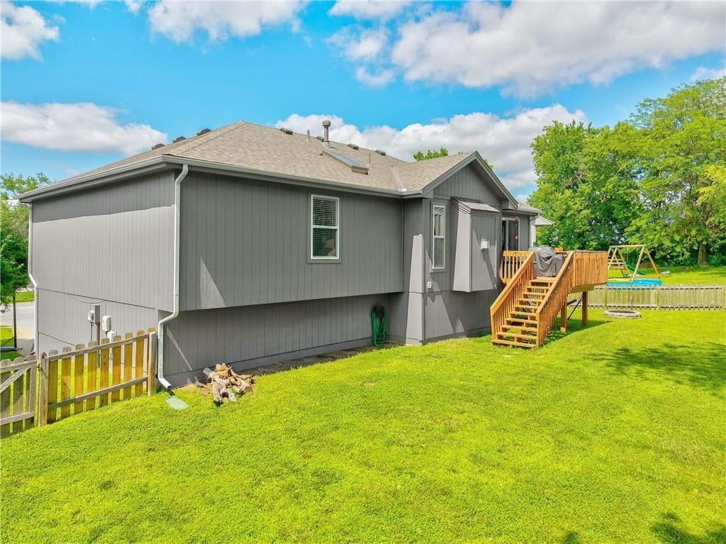 11804 N Lydia Avenue — photo 42