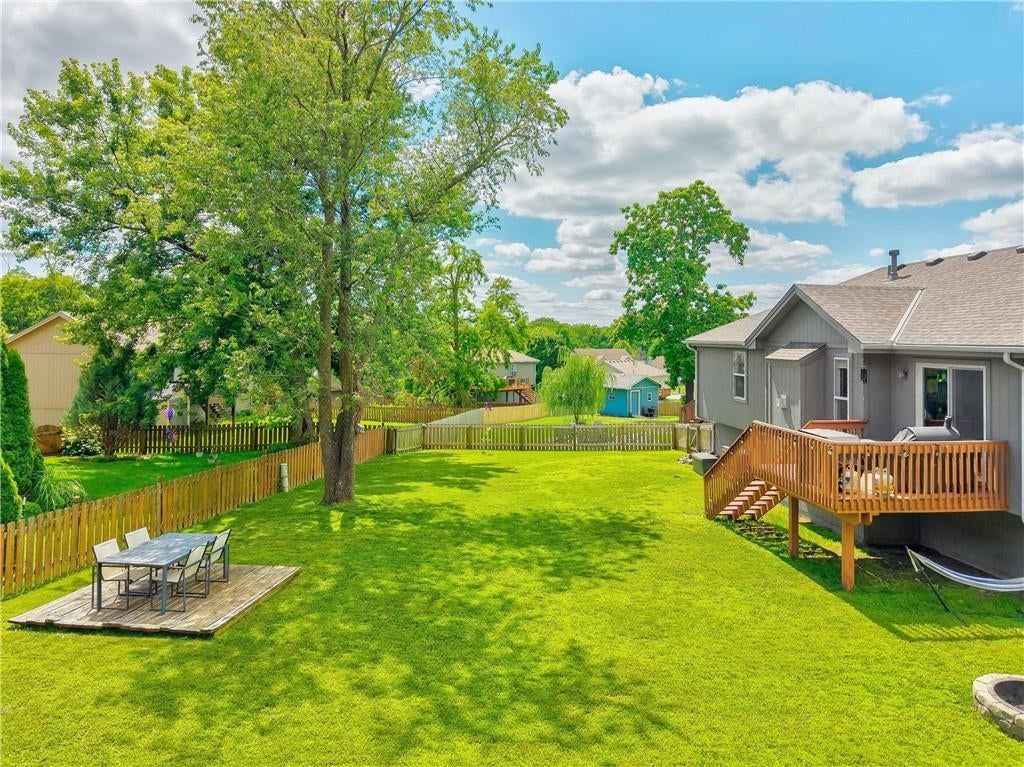 11804 N Lydia Avenue — photo 43