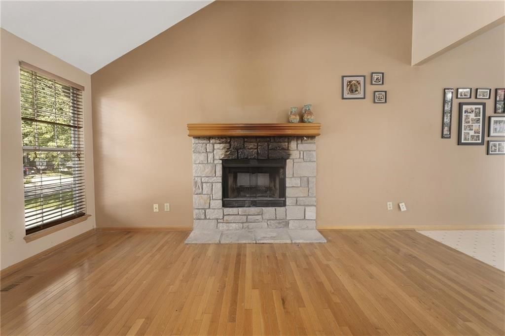 9013 W 48th Terrace — photo 3