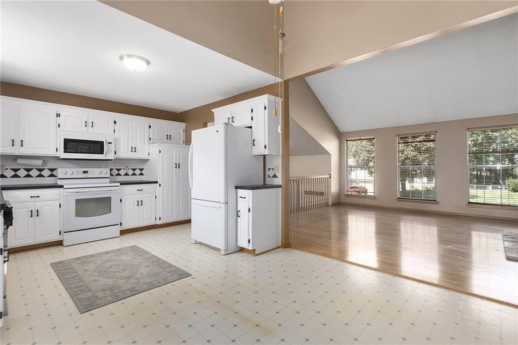 9013 W 48th Terrace — photo 18