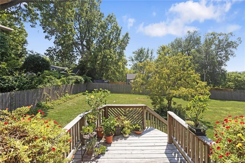9013 W 48th Terrace — photo 41