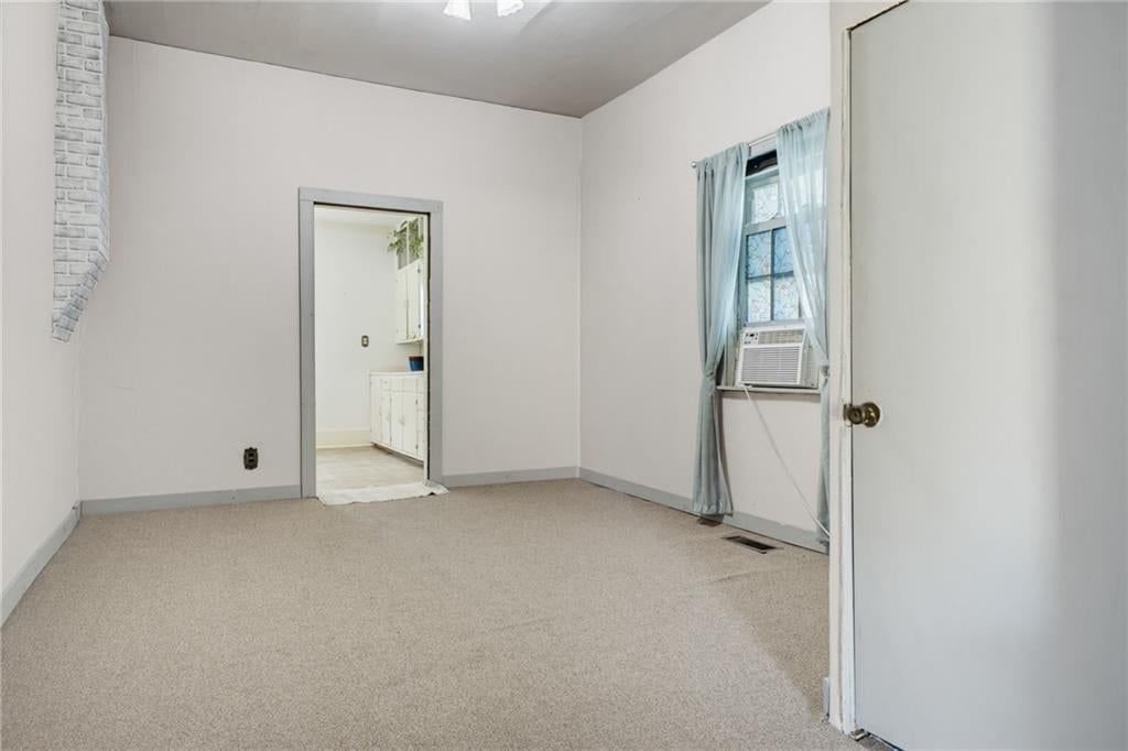 1518 Calhoun Street — photo 6