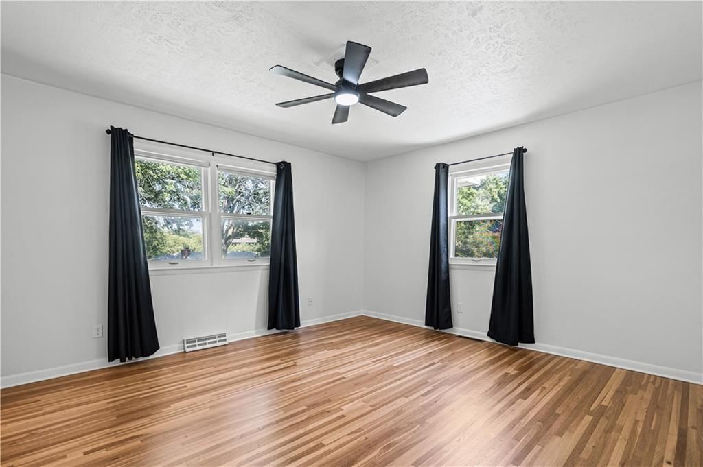 9300 Madison Avenue — photo 29