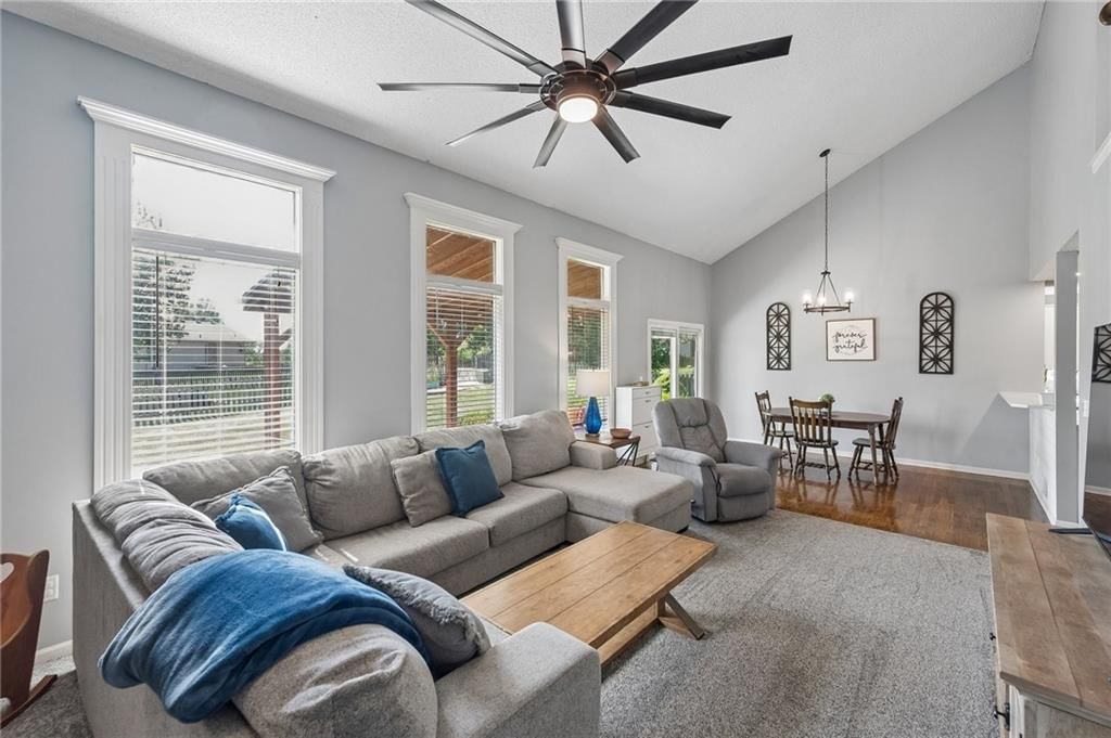 8509 NE 109th Street — photo 5