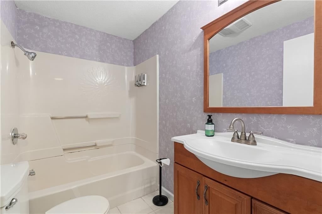 102 Highland Drive — photo 15