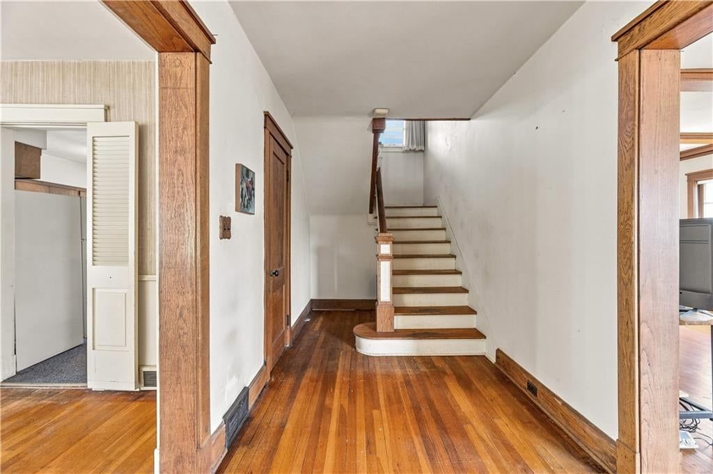 40 E 52nd Street — photo 26