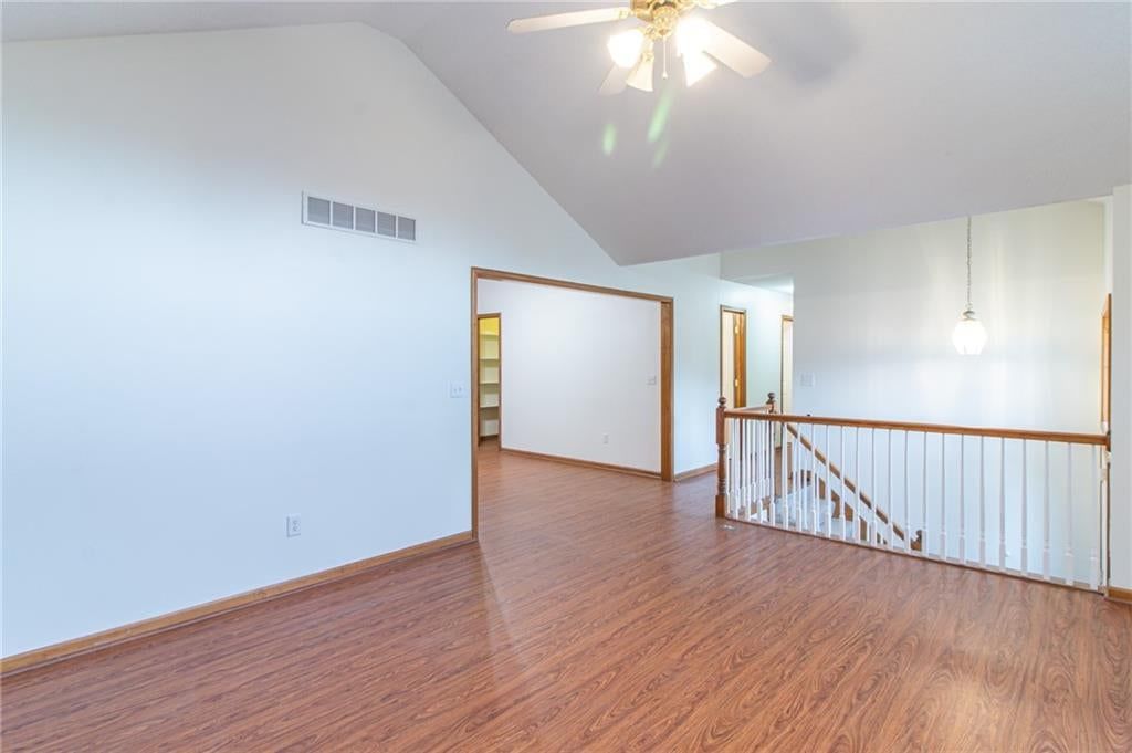908 SE 14th Street — photo 11