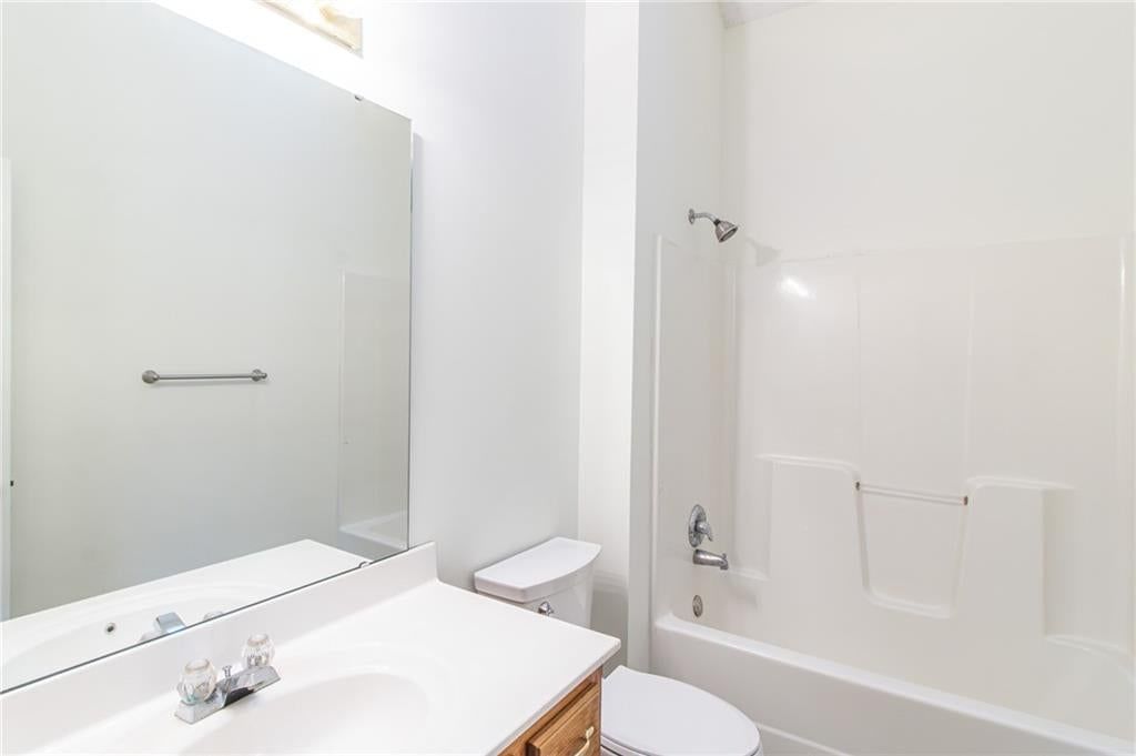 908 SE 14th Street — photo 16