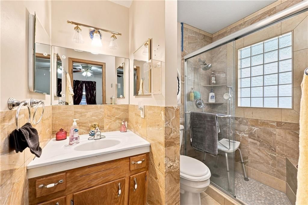 5207 Spring Avenue — photo 10