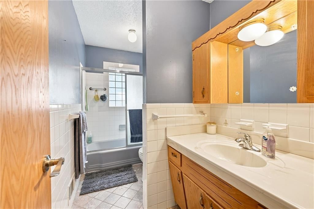 5207 Spring Avenue — photo 14