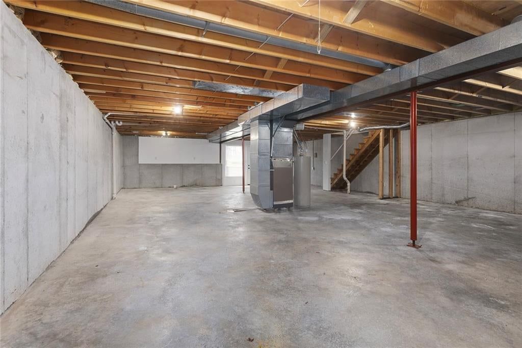 500 S Commercial Avenue — photo 21