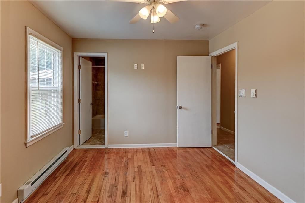 Photo 17 of 52 - 218 SW Opal Drive, Lee's Summit, MO 64081
