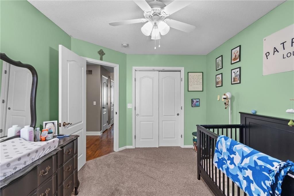 405 SW Gentry Lane — photo 10