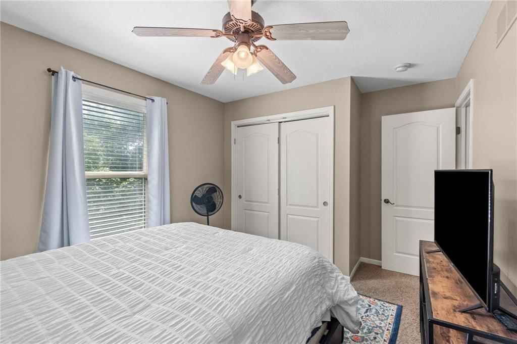 405 SW Gentry Lane — photo 13