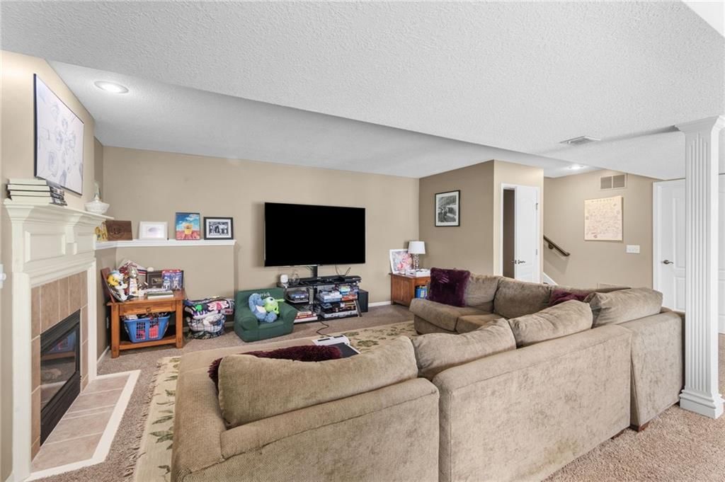 405 SW Gentry Lane — photo 20