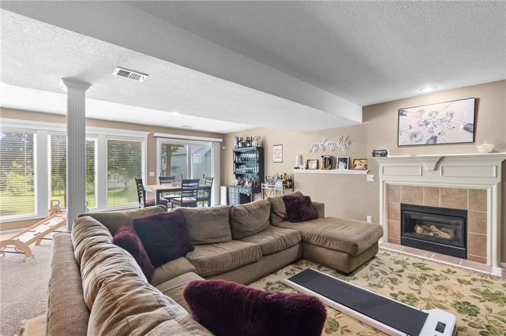 405 SW Gentry Lane — photo 21