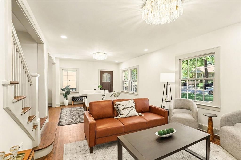 5605 Kenwood Avenue — photo 3