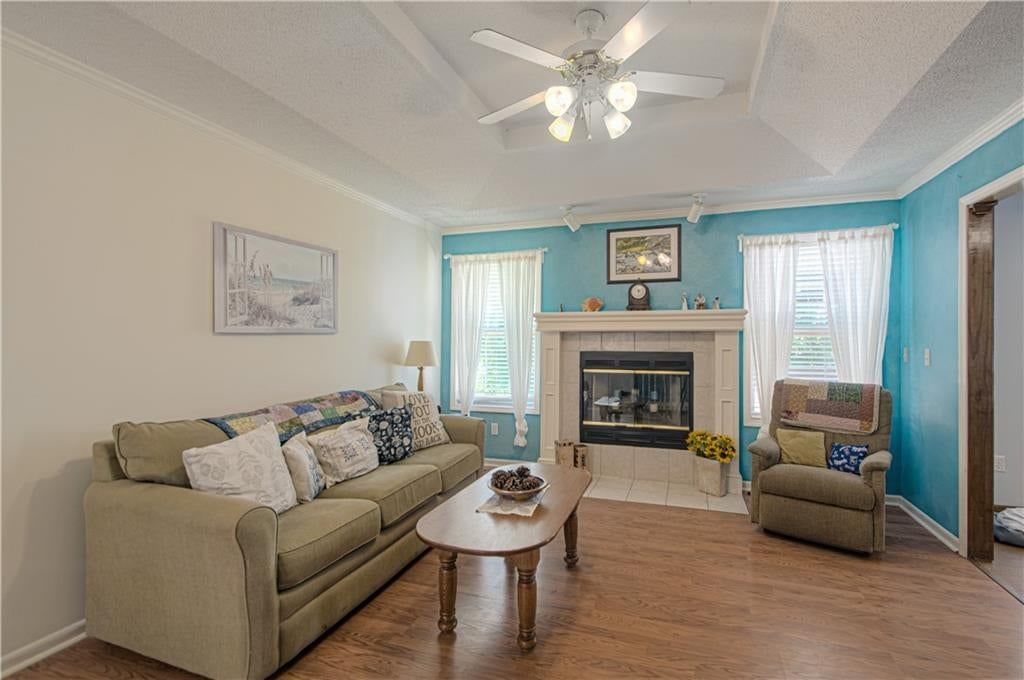 1704 Wildhorse Court — photo 4