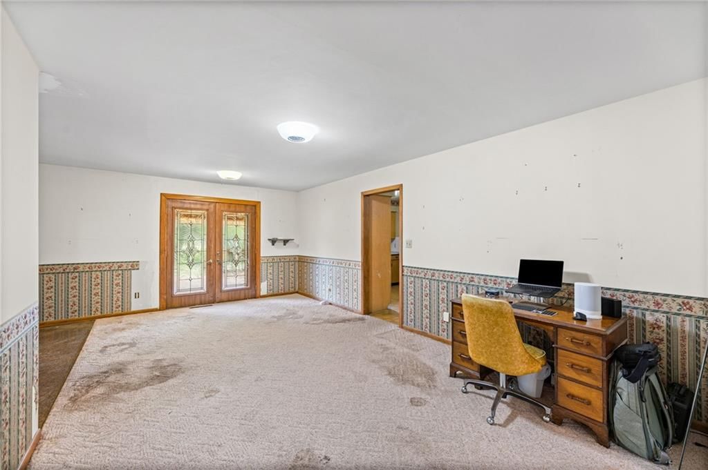 940 S Ash Street — photo 12