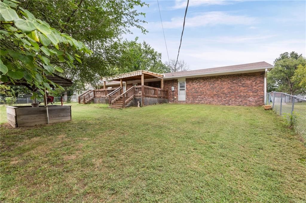 940 S Ash Street — photo 42