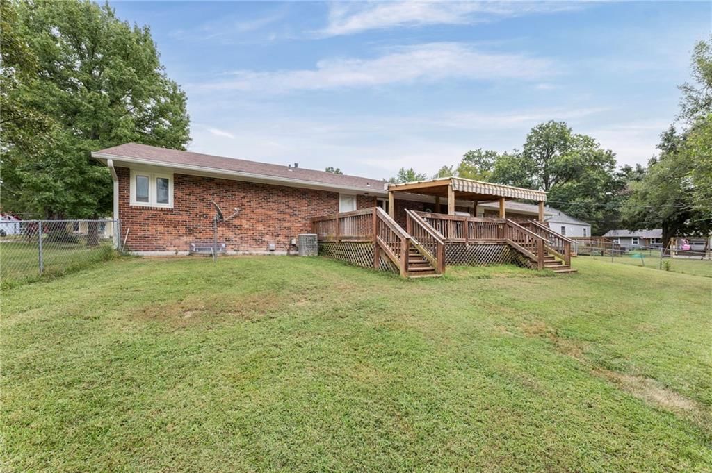 940 S Ash Street — photo 44