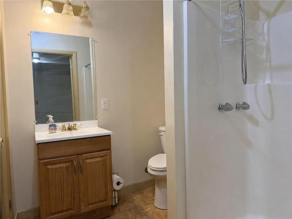 3823 E 53rd Street — photo 11