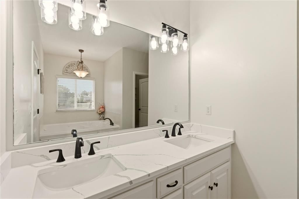 11211 N Richmond Court — photo 17