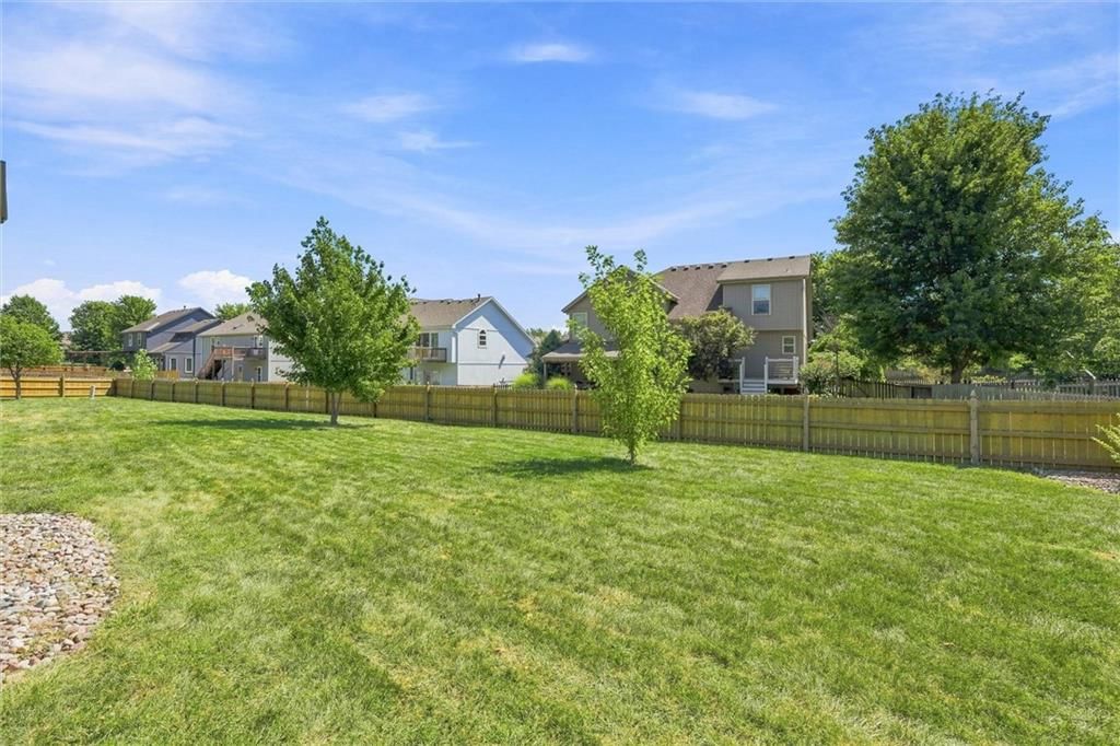 11211 N Richmond Court — photo 37