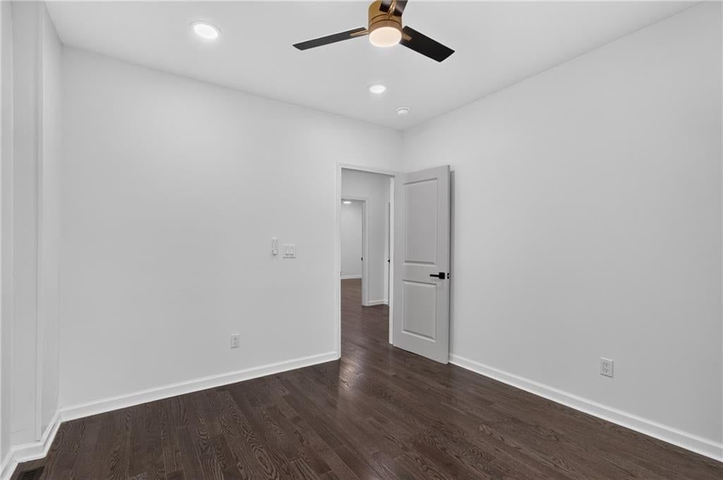 3328 Prospect Avenue — photo 10