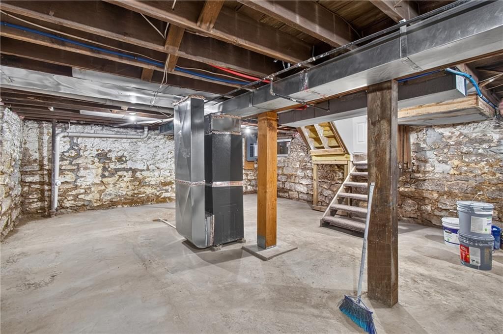 3328 Prospect Avenue — photo 37