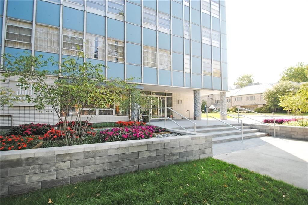 333 W Meyer Boulevard, Kansas City, MO