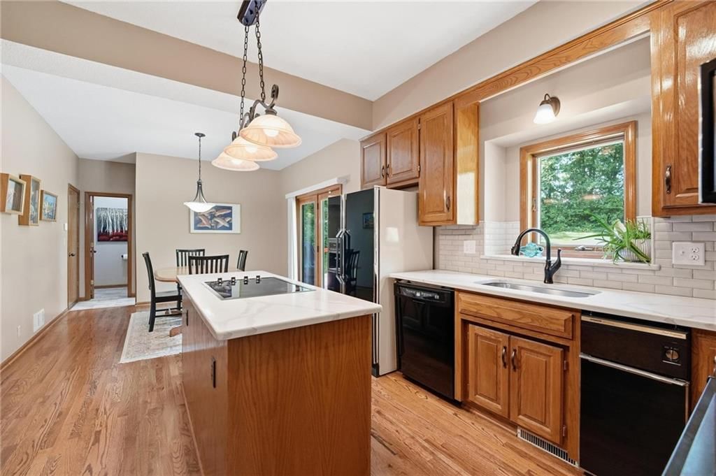 4001 NE 100th Street — photo 17