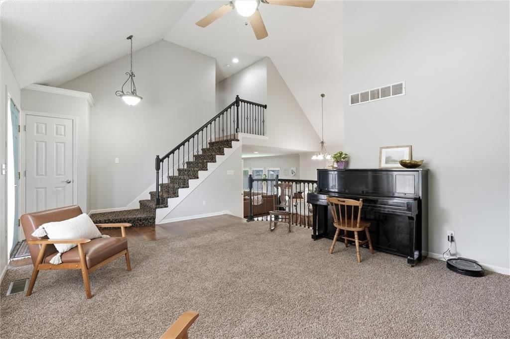 2305 SW PHEASANT Trail — photo 8