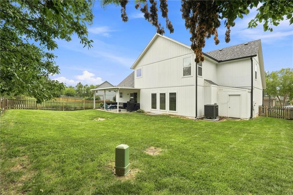 2305 SW PHEASANT Trail — photo 41