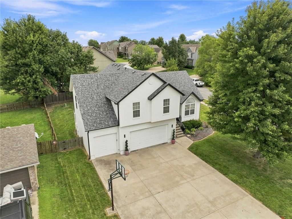 2305 SW PHEASANT Trail — photo 42