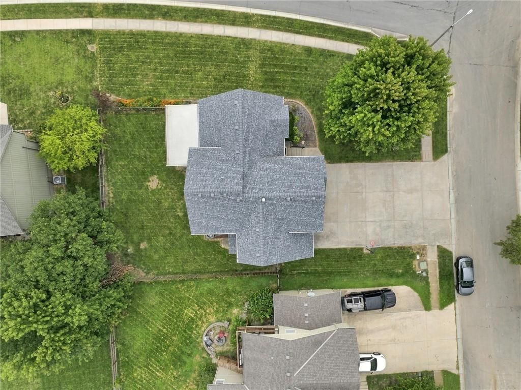 2305 SW PHEASANT Trail — photo 44