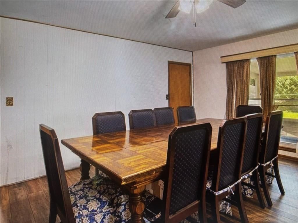 Photo 6 of 17 - 9723 E 13th Street S, Independence, MO 64052