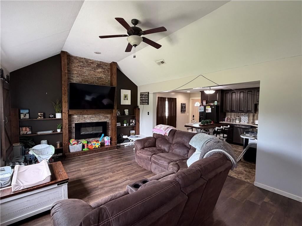 510 W Samuel Street — photo 16