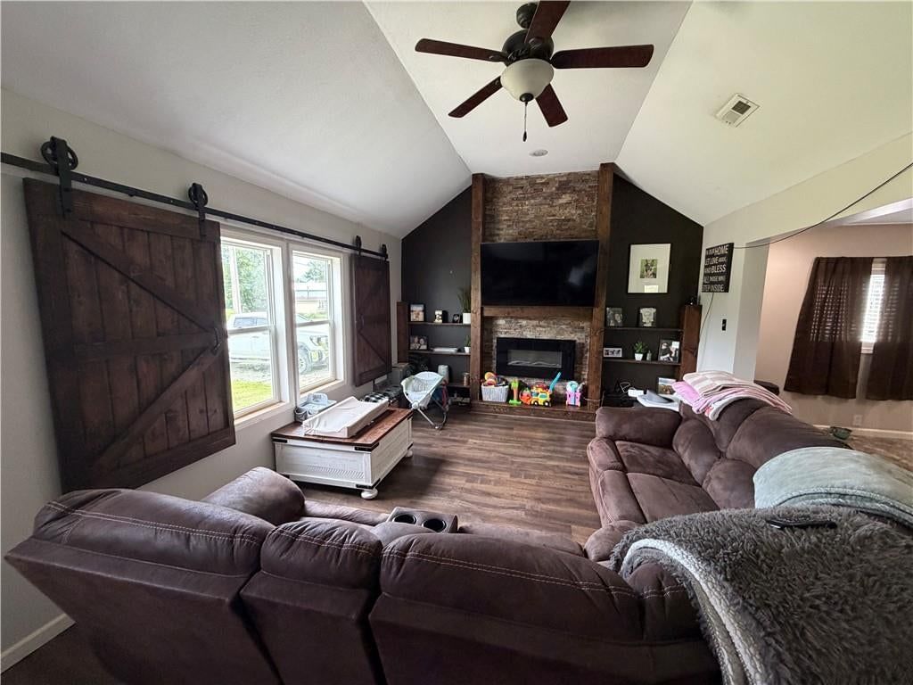 510 W Samuel Street — photo 18