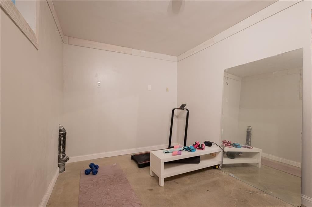 128 SW Tess Court — photo 26